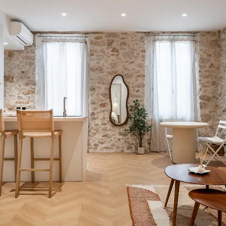 Charming Ac In Old Town Walk Everywhere * 昂蒂布
