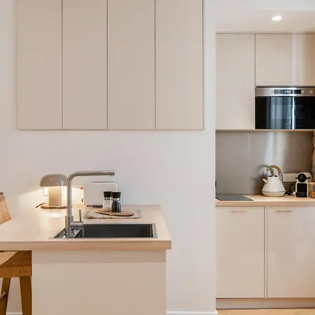 Charming Ac In Old Town Walk Everywhere Apartmán *