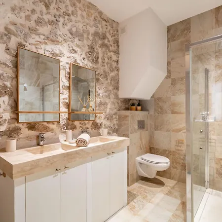 Charming Ac In Old Town Walk Everywhere Antibes
