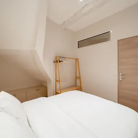 Charming Ac In Old Town Walk Everywhere Apartmán Antibes